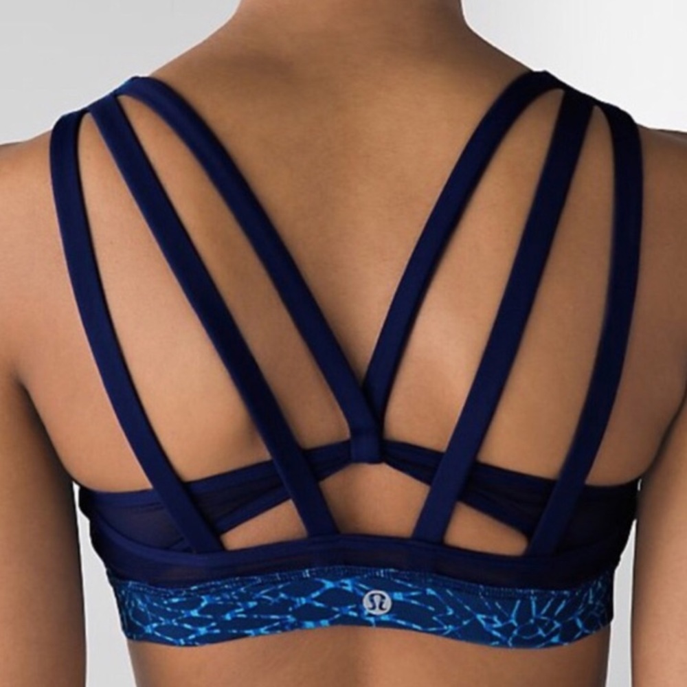 Cute Lululemon sports bra